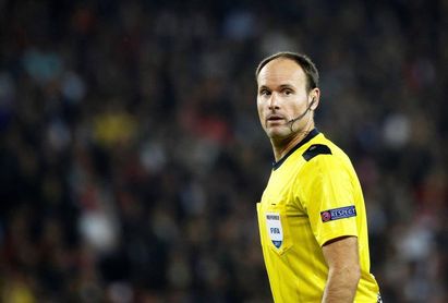 Mateu Lahoz: "Para las jugadas objetivas, el VAR es magia" Mateu Lahoz: "Para las jugadas objetivas, el VAR es magia"