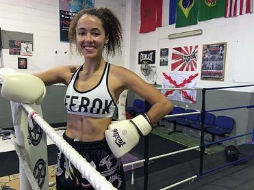 Lara Fernández, campeona del mundo Muay Thai en Bruselas Lara Fernández, campeona del mundo Muay Thai en Bruselas