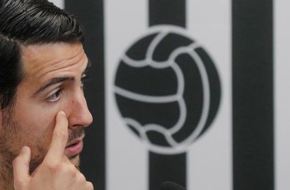 Parejo, el futbolista que alucina a Celades Parejo, el futbolista que alucina a Celades
