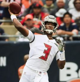 11-28. Winston dirige el triunfo de los Buccaneers 11-28. Winston dirige el triunfo de los Buccaneers