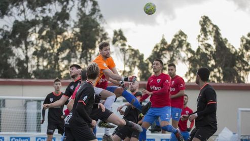 Una imagen de un partido del Bergantiños. Una imagen de un partido del Bergantiños.