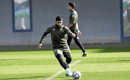 El corazón es lo que mueve a Fekir en sus decisiones. El corazón es lo que mueve a Fekir en sus decisiones.