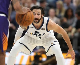 132-139. Booker logra mejor marca de 44 puntos y Rubio dirige ataque ganador 132-139. Booker logra mejor marca de 44 puntos y Rubio dirige ataque ganador