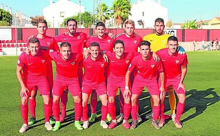 El Sevilla C de Lolo Rosano está realizando una gran temporada, destacando su versión como local. El Sevilla C de Lolo Rosano está realizando una gran temporada, destacando su versión como local.