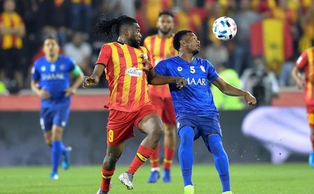 1-0. Gomis y Andre Carrillo citan al Al Hilal con el Flamengo 1-0. Gomis y Andre Carrillo citan al Al Hilal con el Flamengo
