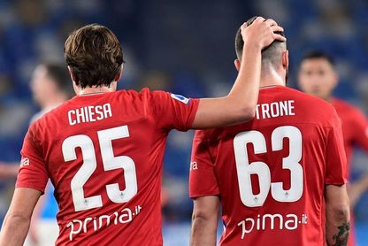 El Nápoles se hunde ante el Fiorentina y lleva 4 derrotas seguidas en casa El Nápoles se hunde ante el Fiorentina y lleva 4 derrotas seguidas en casa