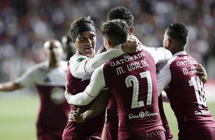El fútbol de Costa Rica dejará de ser transmitido por televisión abierta El fútbol de Costa Rica dejará de ser transmitido por televisión abierta