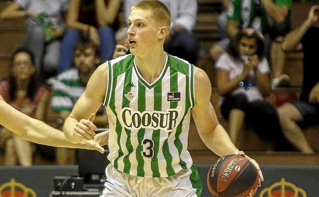 Malmanis ha jugado muy poco en el Betis. Malmanis ha jugado muy poco en el Betis.