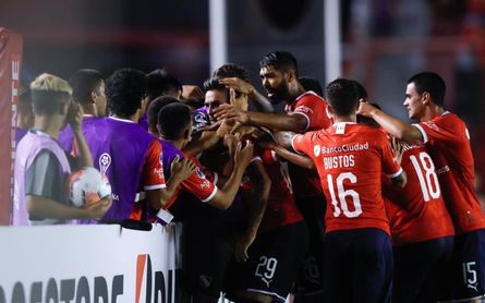 Barcelona se mete en fase tres de la Libertadores, Zamora gana por primera vez Barcelona se mete en fase tres de la Libertadores, Zamora gana por primera vez