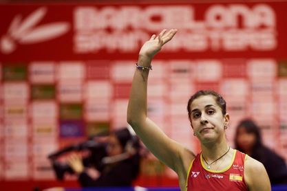 Chochuwong da la sorpresa y tumba a Carolina Marín en la final de Barcelona Chochuwong da la sorpresa y tumba a Carolina Marín en la final de Barcelona