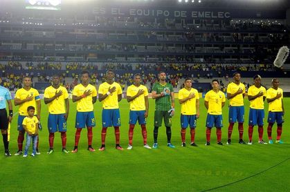 La Federación Ecuatoriana de Fútbol analiza el nombre del nuevo DT y hace cambios en el directorio La Federación Ecuatoriana de Fútbol analiza el nombre del nuevo DT y hace cambios en el directorio