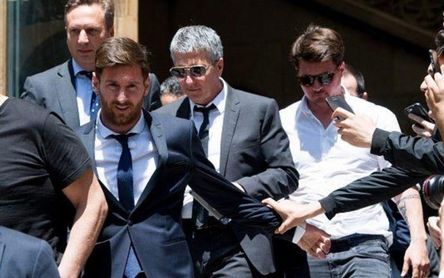 Messi acelera: su padre, camino de Barcelona Messi acelera: su padre, camino de Barcelona