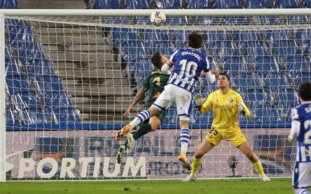 Real Sociedad 4-1 Huesca: A la cima por méritos propios Real Sociedad 4-1 Huesca: A la cima por méritos propios