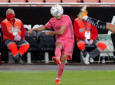 El Valencia lleva doce visitas al Real Madrid sin conseguir la victoria El Valencia lleva doce visitas al Real Madrid sin conseguir la victoria
