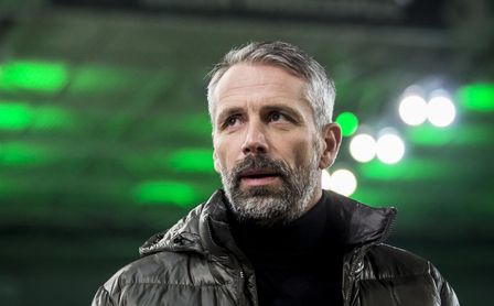 El Dortmund anuncia su nuevo entrenador antes de enfrentarse al Sevilla. El Dortmund anuncia su nuevo entrenador antes de enfrentarse al Sevilla.