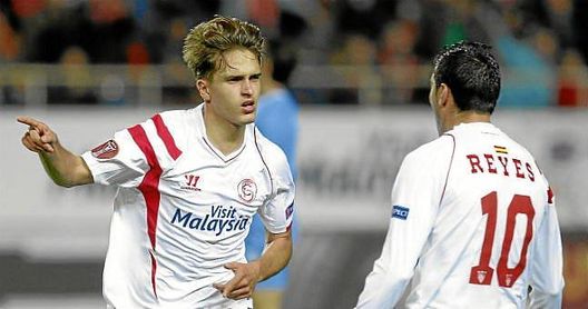 Denis Suárez: "Me estuve peleando 15 días con Emery para que me dejara salir del Sevilla" Denis Suárez: "Me estuve peleando 15 días con Emery para que me dejara salir del Sevilla"
