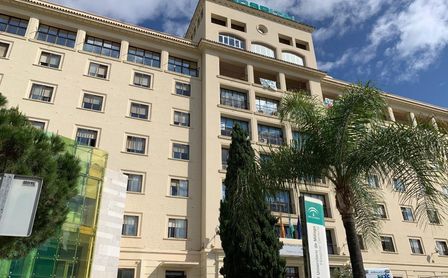 Andalucía supera los 1.500 hospitalizados y tiene 308 en UCI. Andalucía supera los 1.500 hospitalizados y tiene 308 en UCI.