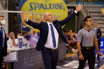 59-64. El San Pablo reina por segunda vez en Europa 59-64. El San Pablo reina por segunda vez en Europa