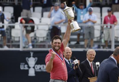 Jon Rahm líder mundial por delante de ocho estadounidenses Jon Rahm líder mundial por delante de ocho estadounidenses