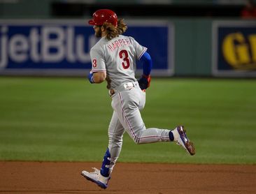 2-2. Suspenden por lluvia el juego que se reanudará el domingo 2-2. Suspenden por lluvia el juego que se reanudará el domingo