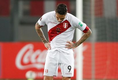 El peruano Paolo Guerrero sale ileso de un accidente de tránsito en Brasil El peruano Paolo Guerrero sale ileso de un accidente de tránsito en Brasil
