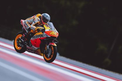Pol Espargaró consigue su primera "pole" del año Pol Espargaró consigue su primera "pole" del año