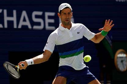 Djokovic pierde un set ante Nishikori, pero gana y pasa a los octavos del US Open Djokovic pierde un set ante Nishikori, pero gana y pasa a los octavos del US Open