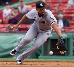 Los cubanos Abreu y Grandal hacen fiesta en la victoria de los Medias Blancas Los cubanos Abreu y Grandal hacen fiesta en la victoria de los Medias Blancas