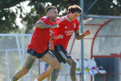 Grimaldo: "Siento el Barcelona como mi casa" Grimaldo: "Siento el Barcelona como mi casa"