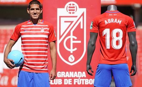 Abram pide "disfrutar de victoria" ante el Sevilla y "preparar bien" el futuro Abram pide "disfrutar de victoria" ante el Sevilla y "preparar bien" el futuro