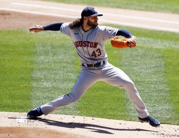6-1. McCullers Jr. y Álvarez dan a Astros primer triunfo en playoffs 6-1. McCullers Jr. y Álvarez dan a Astros primer triunfo en playoffs