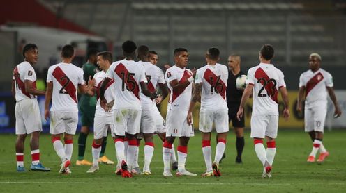 3-0. Perú vuelve a la pelea por el Mundial con una exhibición ante Bolivia 3-0. Perú vuelve a la pelea por el Mundial con una exhibición ante Bolivia