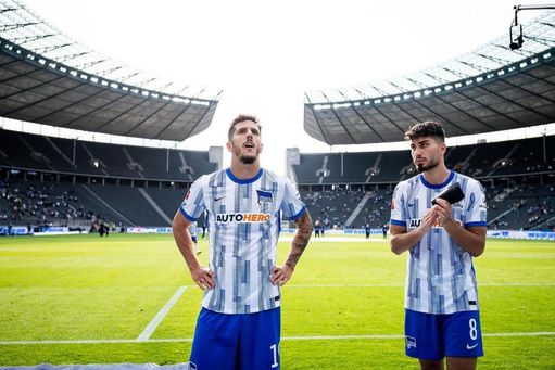 La polémica fiesta de cumpleaños que enfada al Hertha y que pondría a Jovetic en el mercado de enero. La polémica fiesta de cumpleaños que enfada al Hertha y que pondría a Jovetic en el mercado de enero.