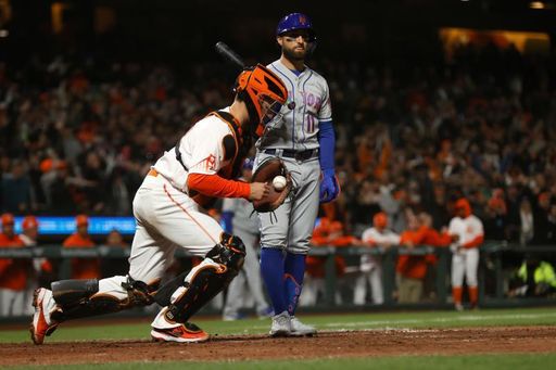 Posey se va con premio Mejor Regreso en la Nacional; Mancini, en la Americana Posey se va con premio Mejor Regreso en la Nacional; Mancini, en la Americana