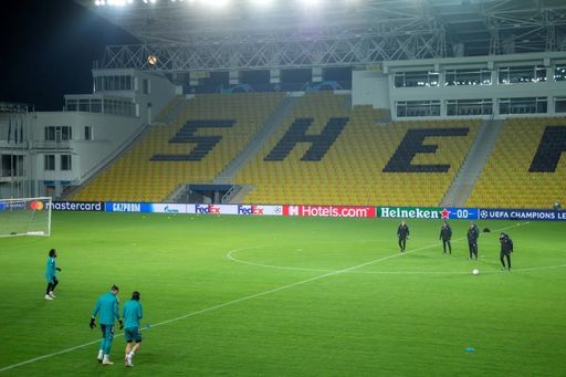El Real Madrid se ejercita bajo el frío de Tiráspol El Real Madrid se ejercita bajo el frío de Tiráspol