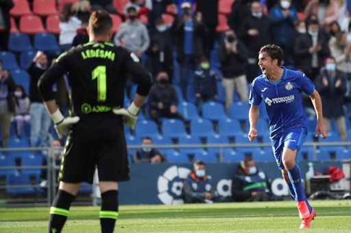 Mata: "La afición está enfadada con todo el derecho del mundo" Mata: "La afición está enfadada con todo el derecho del mundo"
