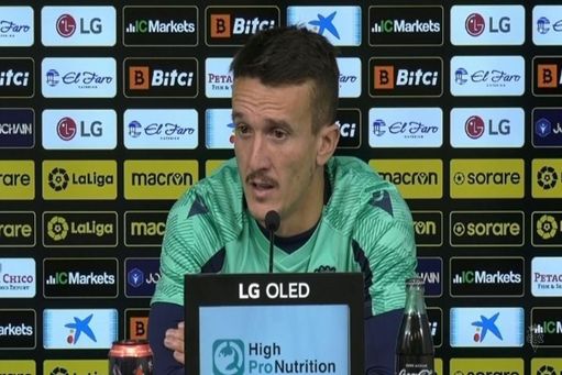 Salvi reconoce los problemas del Cádiz a balón parado Salvi reconoce los problemas del Cádiz a balón parado
