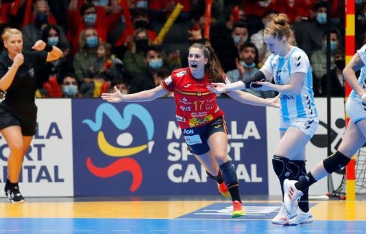 29-13. España desarbola a Argentina en la segunda mitad 29-13. España desarbola a Argentina en la segunda mitad