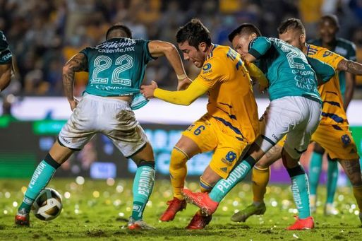 El paraguayo Carlos González comanda remontada de Tigres en las semifinales El paraguayo Carlos González comanda remontada de Tigres en las semifinales