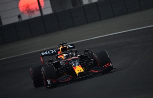 Verstappen por delante de Hamilton en el último libre de Yeda Verstappen por delante de Hamilton en el último libre de Yeda