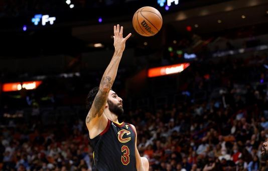 108-109. Los Jazz frenan a unos Cavs que acariciaron la remontada 108-109. Los Jazz frenan a unos Cavs que acariciaron la remontada