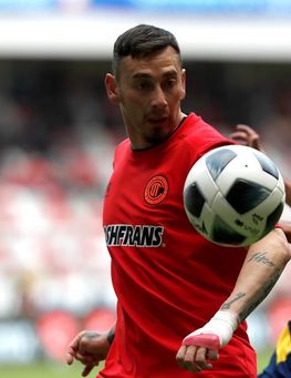 El argentino Rubens Sambueza ficha con el San Luis del fútbol mexicano El argentino Rubens Sambueza ficha con el San Luis del fútbol mexicano
