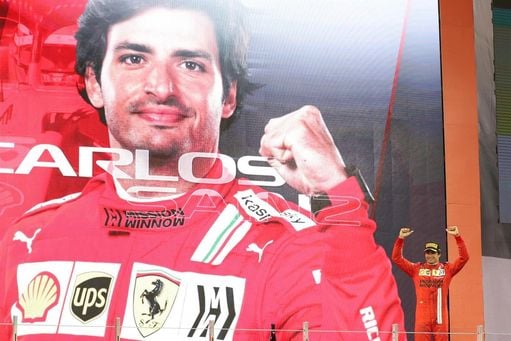 Ferrari y Carlos Sainz estudian una ampliación de contrato