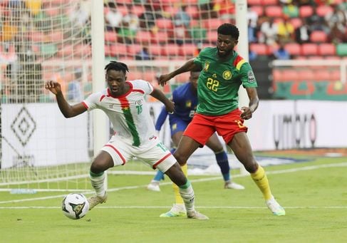 Camerún se encomienda a los penaltis para remontar en el partido inaugural