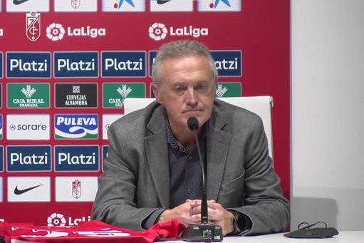Pep Boada, director deportivo del Granada, durante la presentación de Álex Collado. Pep Boada, director deportivo del Granada, durante la presentación de Álex Collado.