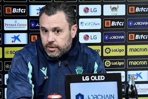 Sergio González: El Cádiz, los refuerzos de Alcaraz e Idrissi, la Copa, el mercado... Sergio González: El Cádiz, los refuerzos de Alcaraz e Idrissi, la Copa, el mercado...