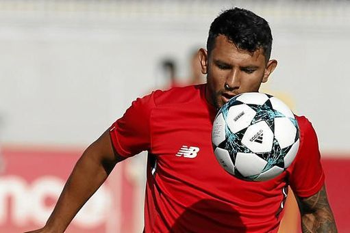 El motivo del bajo rendimiento de Walter Montoya en el Sevilla FC: "Pensé en dejar el fútbol" El motivo del bajo rendimiento de Walter Montoya en el Sevilla FC: "Pensé en dejar el fútbol"