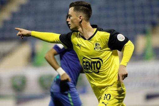 Málaga CF | El ostracismo de Juanpi Añor: un año de su último partido con el Al-Ain y contra un ex malaguista - Estadio deportivo