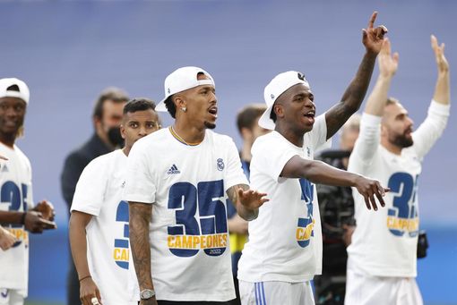 Sánchez y políticos felicitan al Real Madrid por su nuevo título de Liga Sánchez y políticos felicitan al Real Madrid por su nuevo título de Liga