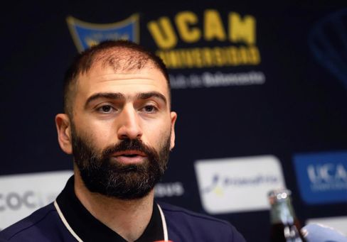 Vasileiadis afirma que UCAM tiene "más hambre" que el Joventut